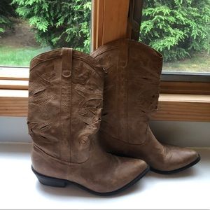 Leather cowboy boots